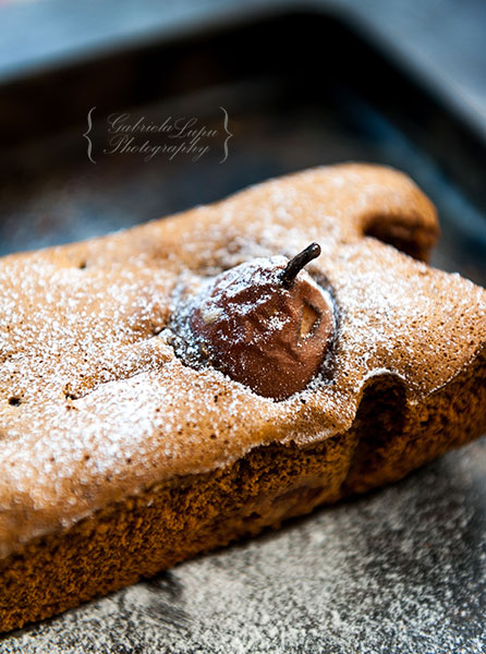 cake with pears
